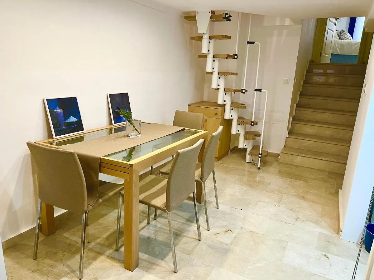 Apartamento Malaga Centro Station Maria Zambrano Parking Free