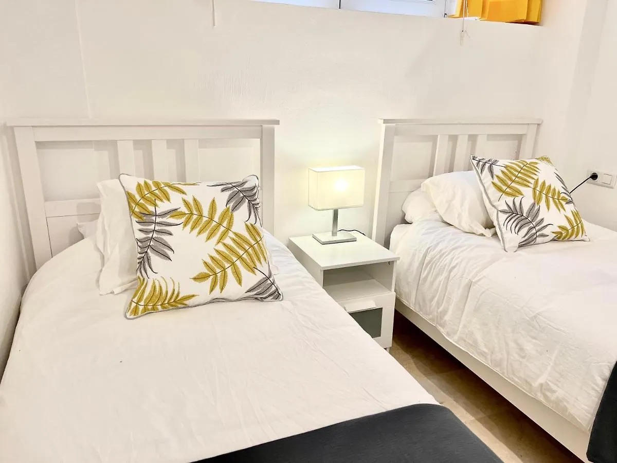 Apartamento Malaga Centro Station Maria Zambrano Parking Free 0*,  España