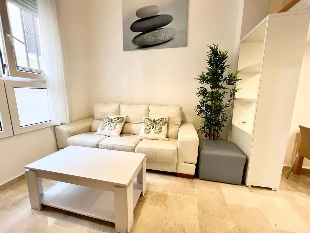 Apartamento Malaga Centro Station Maria Zambrano Parking Free